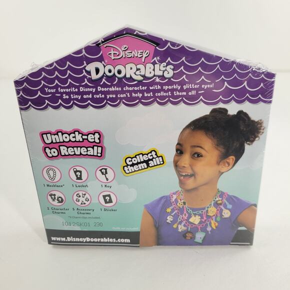 New Doorsbles 20pc Disney Charm Locket Set - Picture 2 of 5